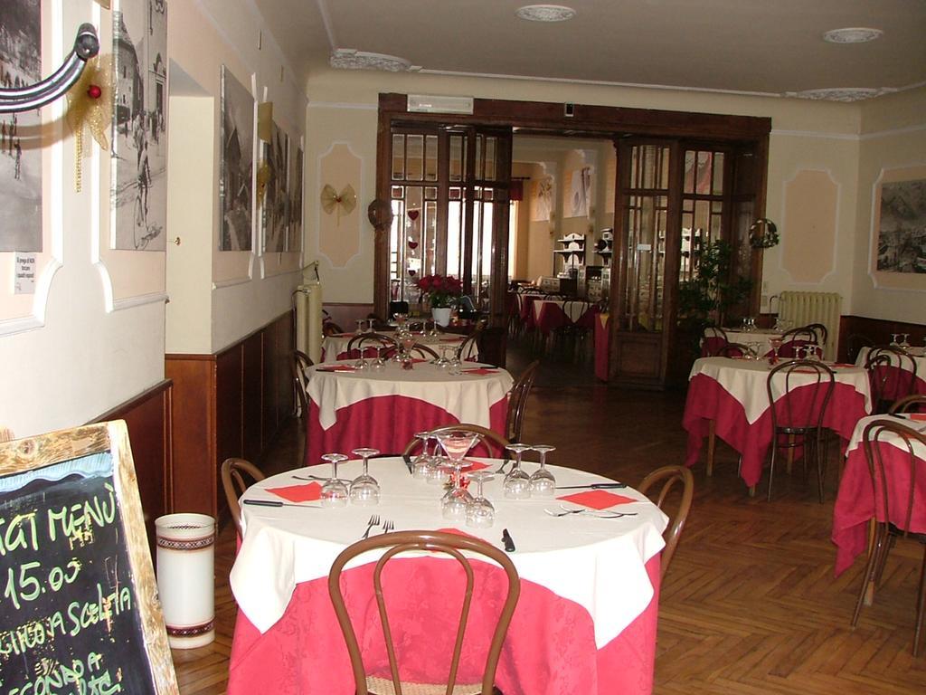 Hotel Sommeiller Bardonecchia Ngoại thất bức ảnh